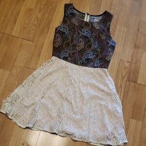 Flying Tomato Paisley Tapestry and Lace dress S